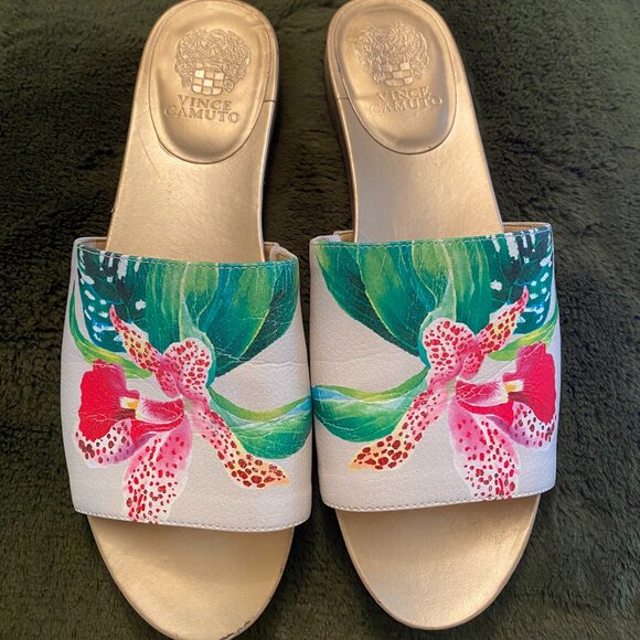 Vince Camuto Orchid Flats - W11 - Picture 1 of 2